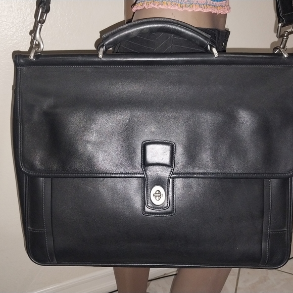 Coach Beekman Messenger Crossbody Leather Briefcase # 6456 $$$ 100.00 SALE - Picture 4 of 16